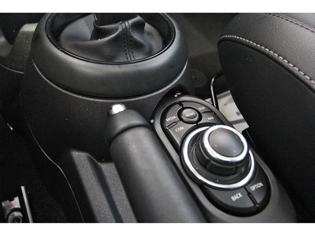 Used 2022 MINI Cooper S w/ Premium Package FWD image 23