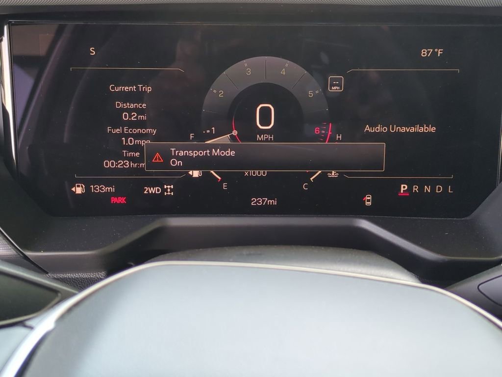 New 2026 GMC Acadia AT4 w/ Luxury Package AWD/4WD image 12