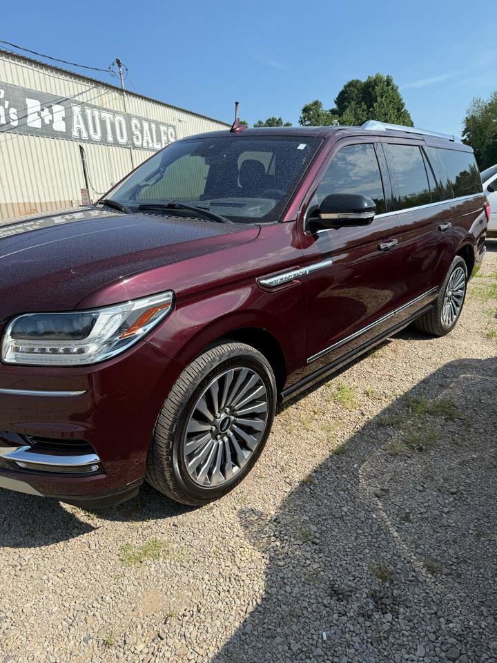 Used 2018 Lincoln Navigator L Reserve w/ Technology Package