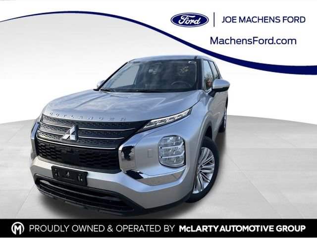 Used 2024 Mitsubishi Outlander ES
