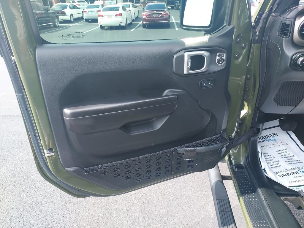 Used 2021 Jeep Wrangler Unlimited Sport AWD/4WD image 10