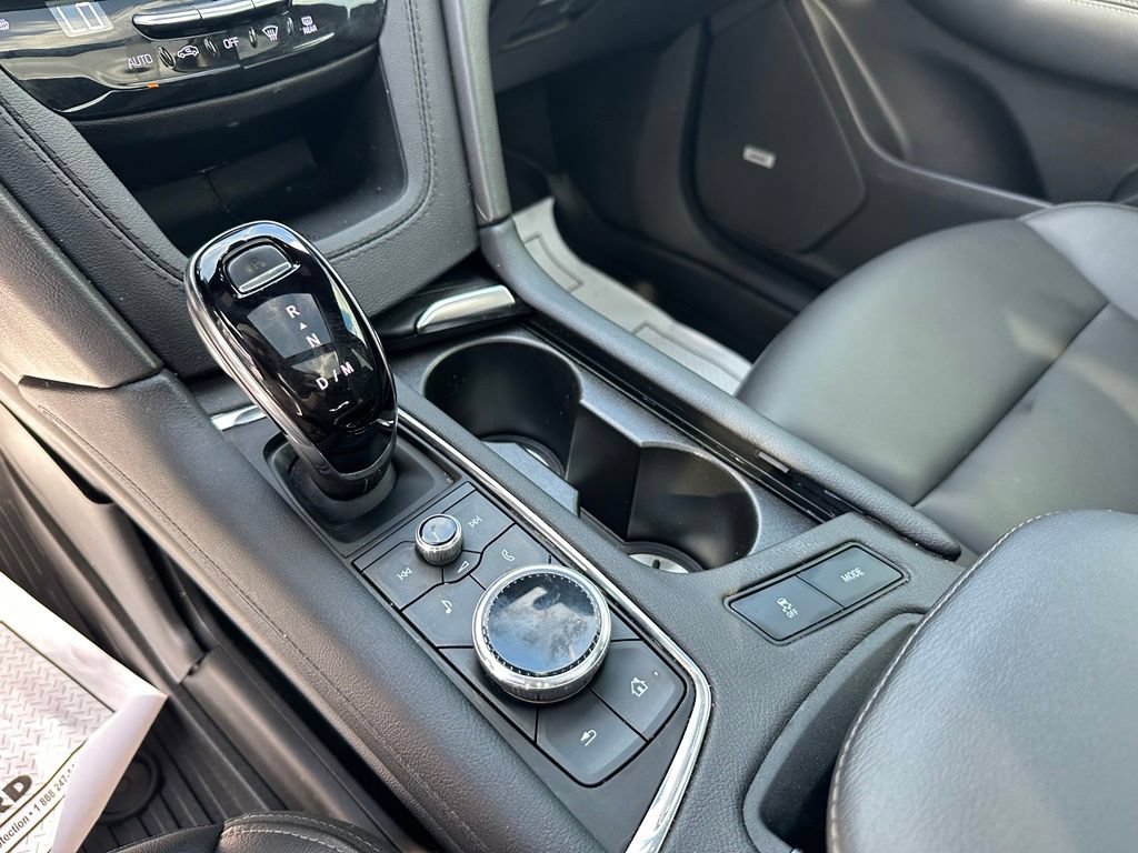Used 2024 Cadillac XT6 Luxury AWD/4WD image 33