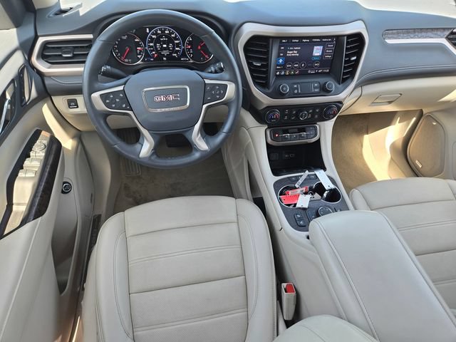 Used 2023 GMC Acadia Denali AWD/4WD image 11