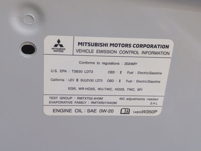 Used 2024 Mitsubishi Outlander ES image 24