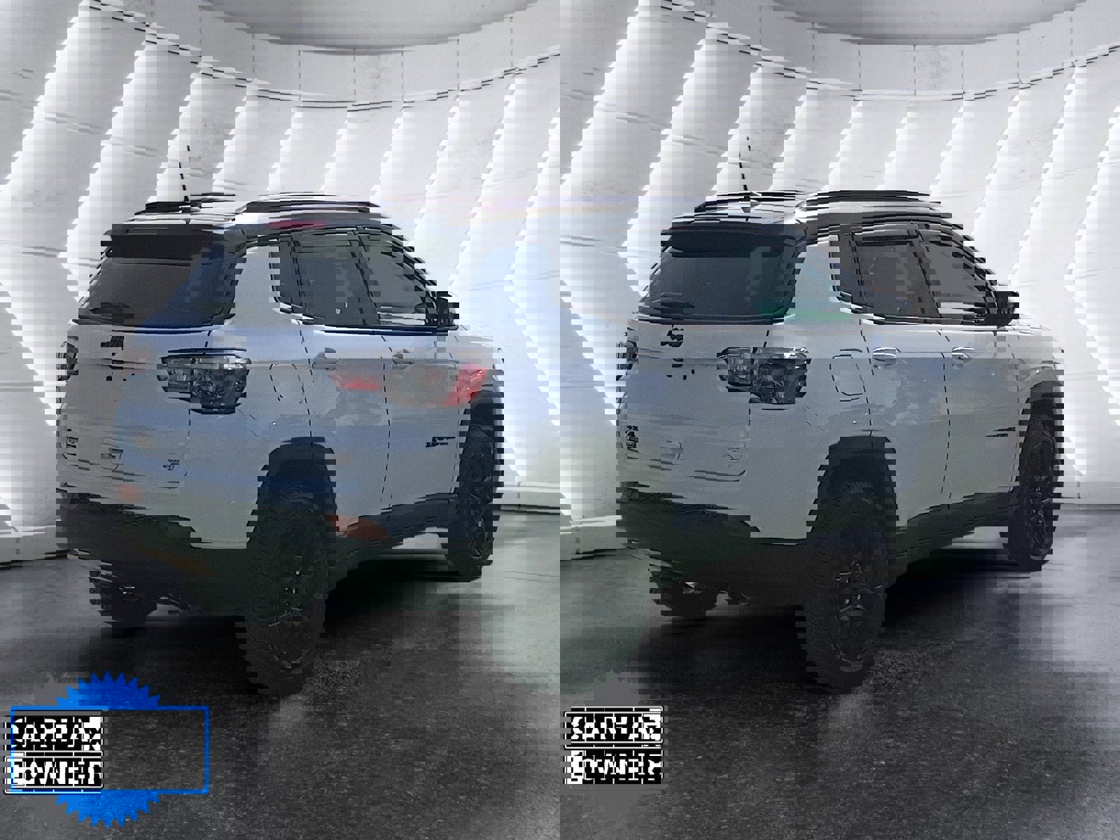 Used 2022 Jeep Compass Altitude w/ Sun and Sound Group image 6