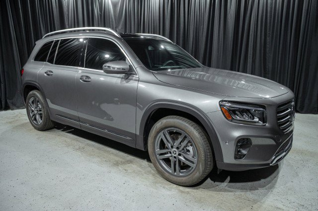 Certified 2026 Mercedes-Benz GLB 250 4MATIC image 3
