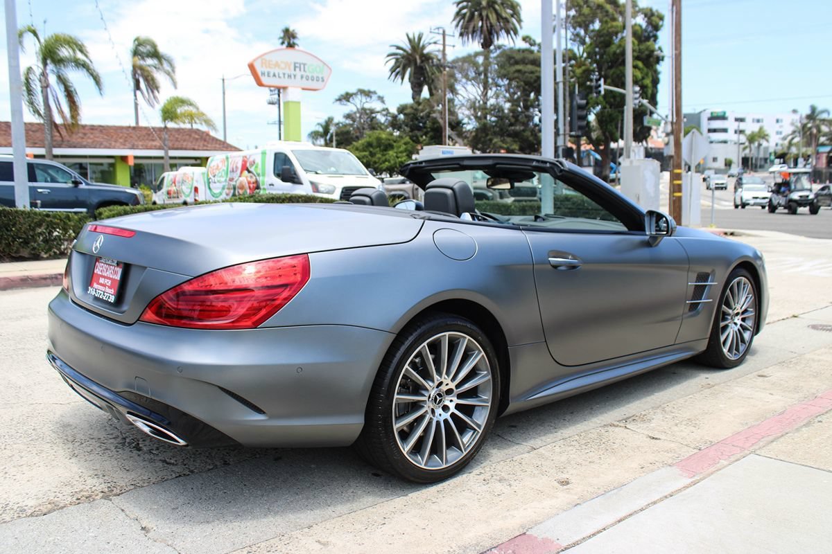 Used 2017 Mercedes-Benz SL 550 image 9