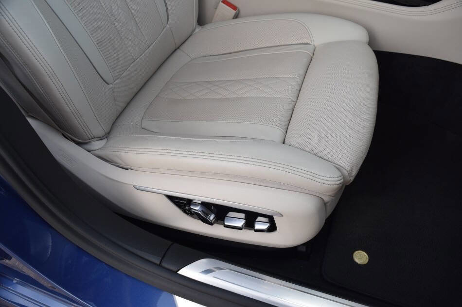 Used 2017 BMW ALPINA B7 xDrive AWD/4WD image 52