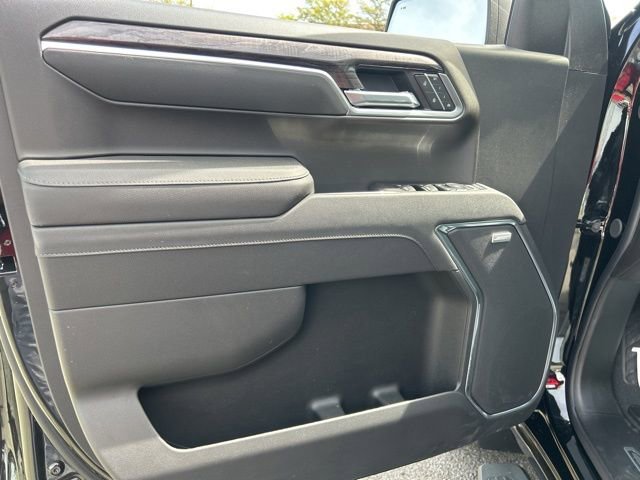 New 2026 Chevrolet Silverado 1500 LTZ w/ Z71 Off-Road Package AWD/4WD image 11