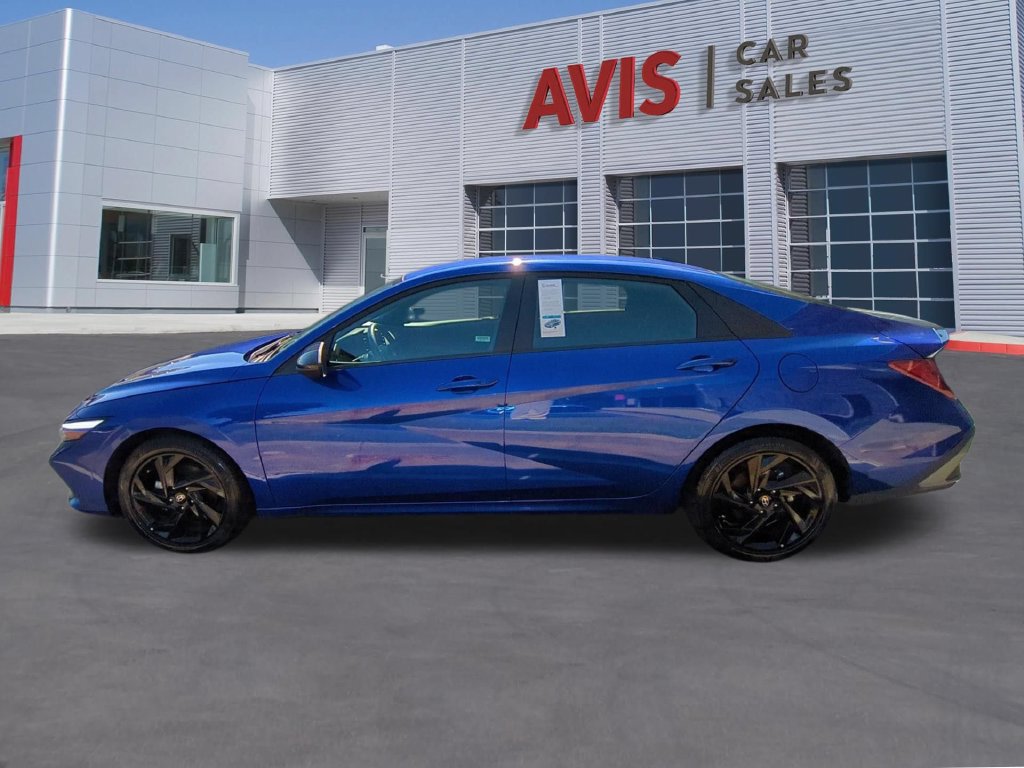 Used 2026 Hyundai Elantra Sport FWD image 10