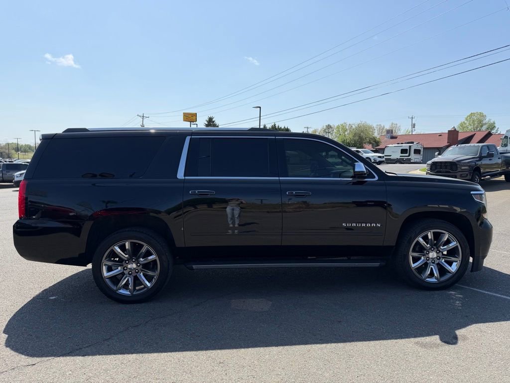 Used 2019 Chevrolet Suburban Premier image 2