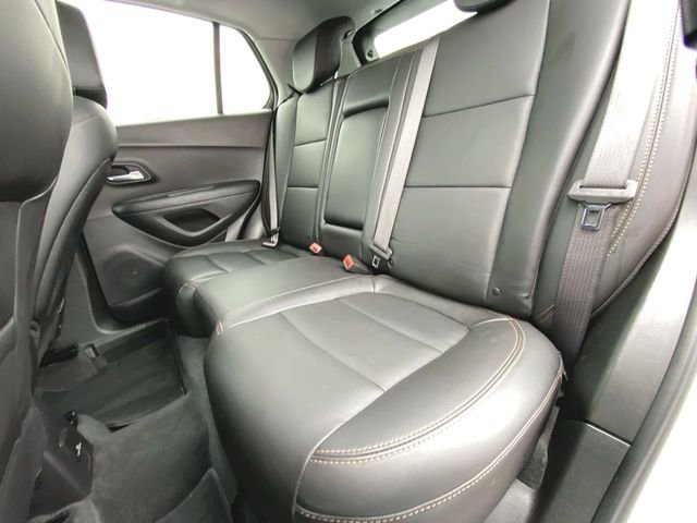 Used 2020 Chevrolet Trax Premier w/ LPO, Cargo Package image 24