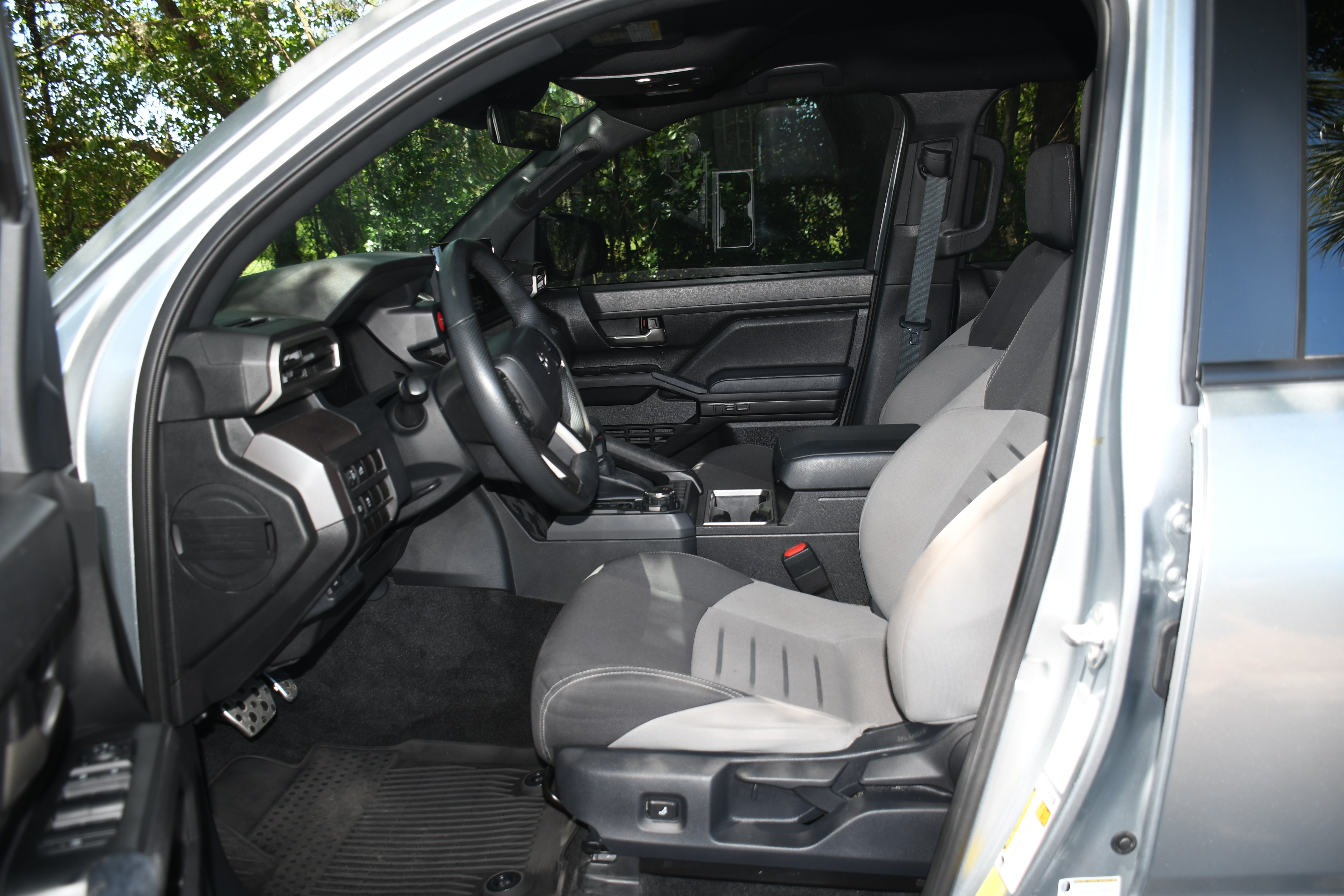 Certified 2025 Toyota Tacoma TRD Sport AWD/4WD image 7