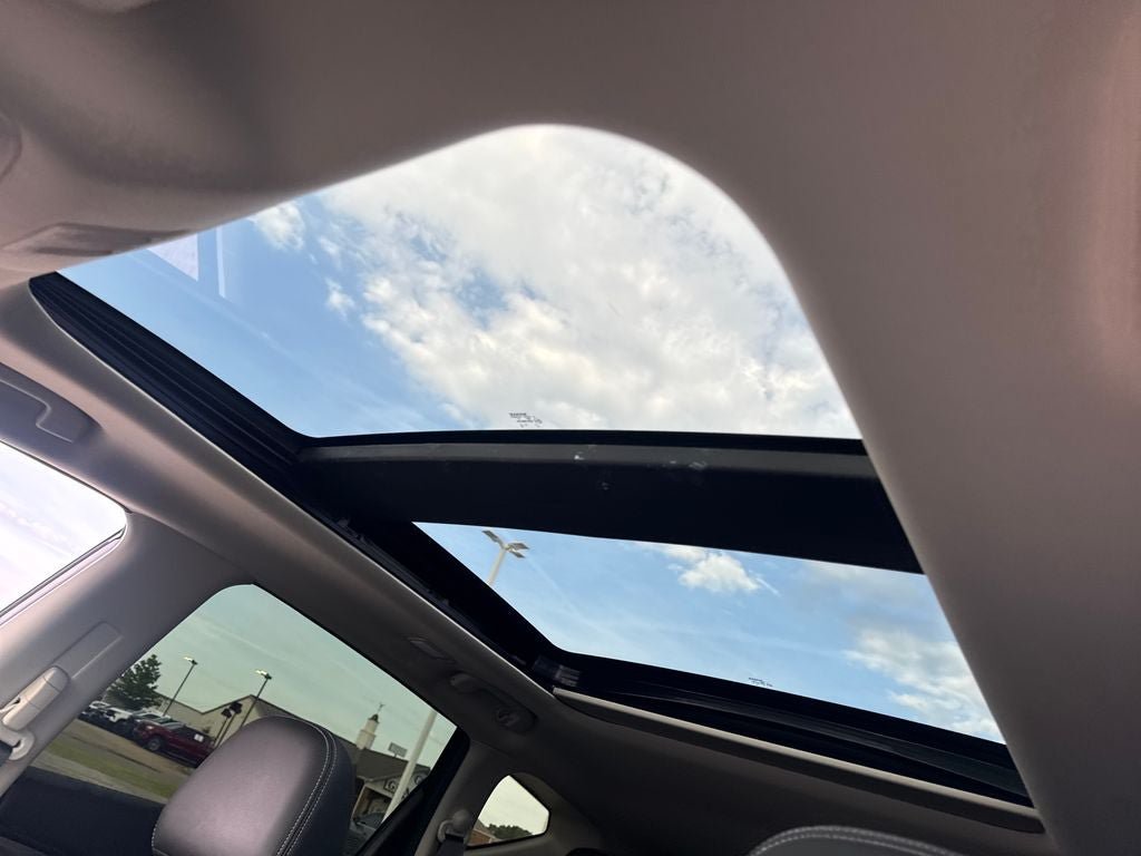 Used 2021 Nissan Murano SL w/ SL Moonroof Package FWD image 16