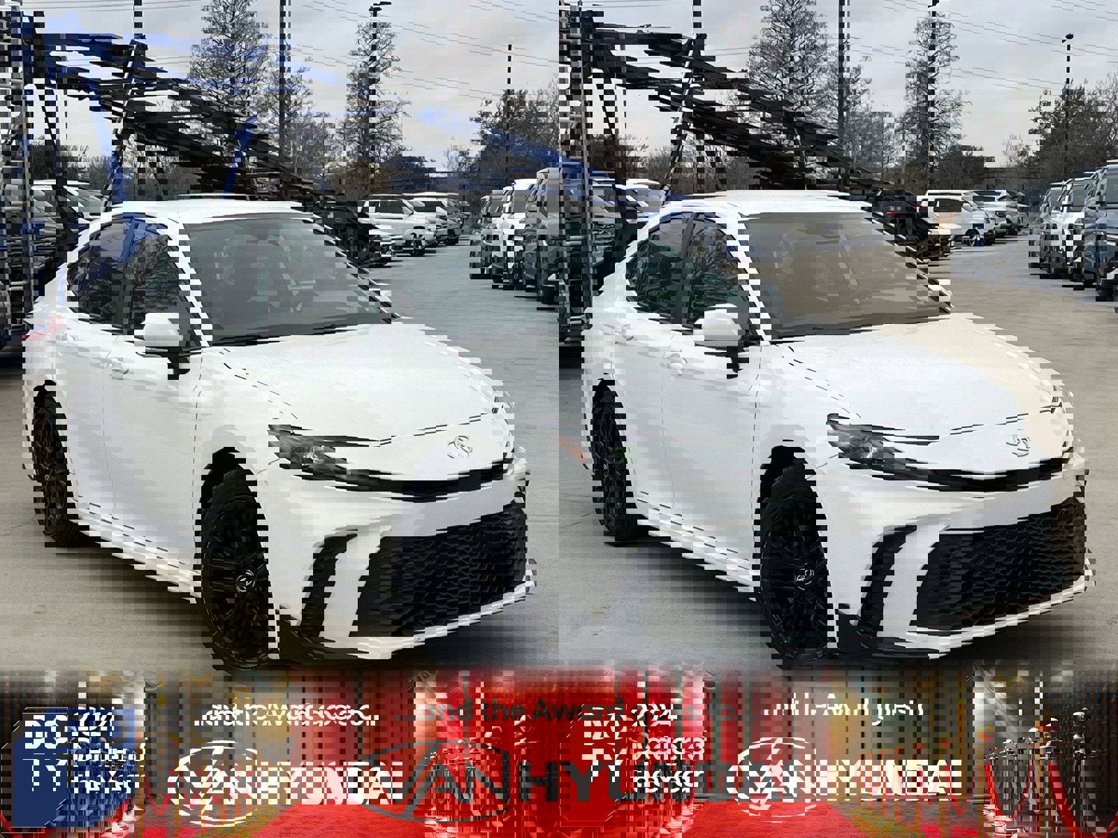 Used 2025 Toyota Camry SE