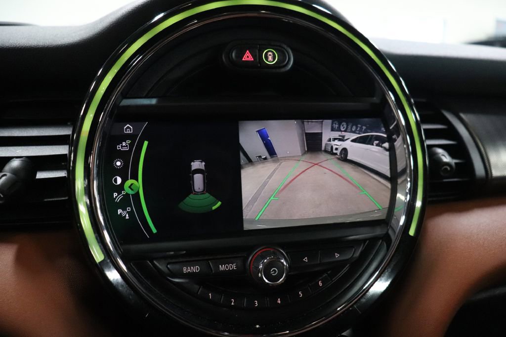 Used 2019 MINI Cooper S image 26