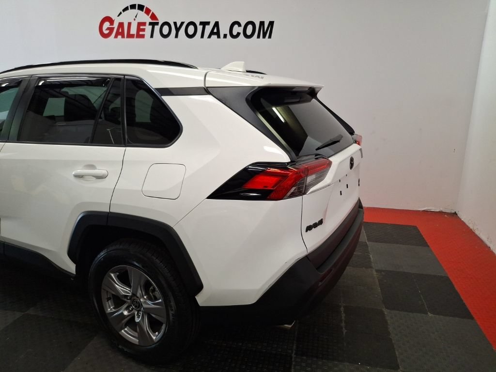 Used 2023 Toyota RAV4 XLE w/ Convenience Package AWD/4WD image 7