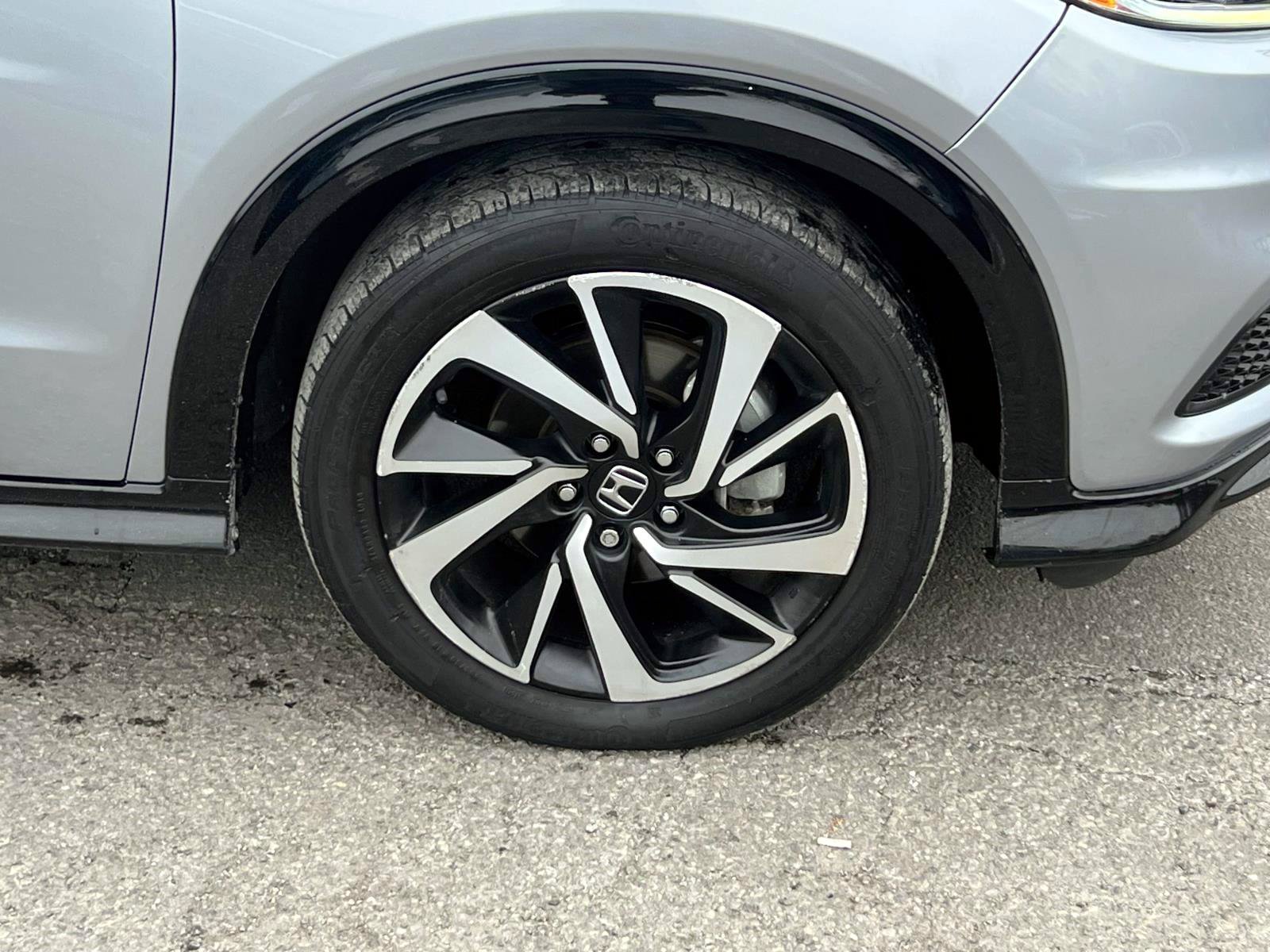 Certified 2020 Honda HR-V Sport image 6