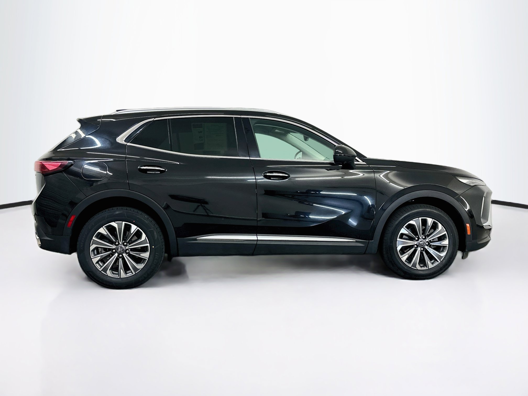 Used 2024 Buick Envision Preferred AWD/4WD image 10