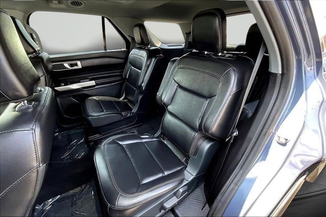 Certified 2021 Ford Explorer XLT w/ Equipment Group 202A image 26