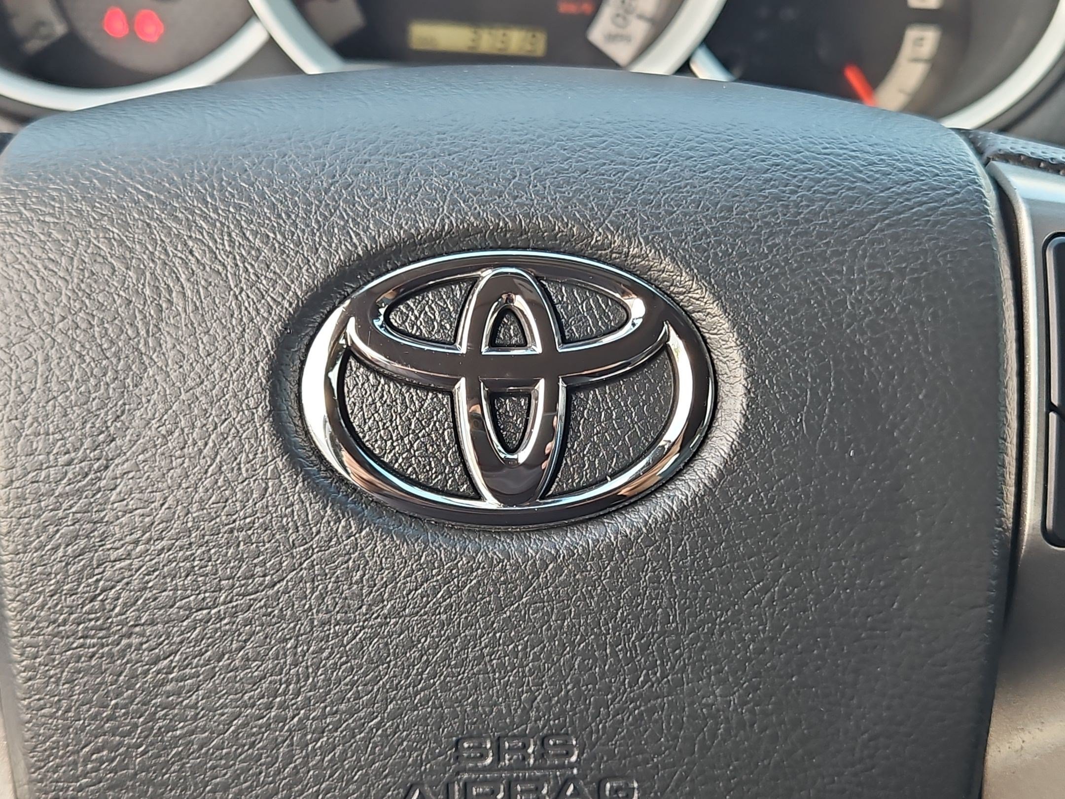 Used 2015 Toyota Tacoma 2WD Access Cab w/ Convenience Package image 23