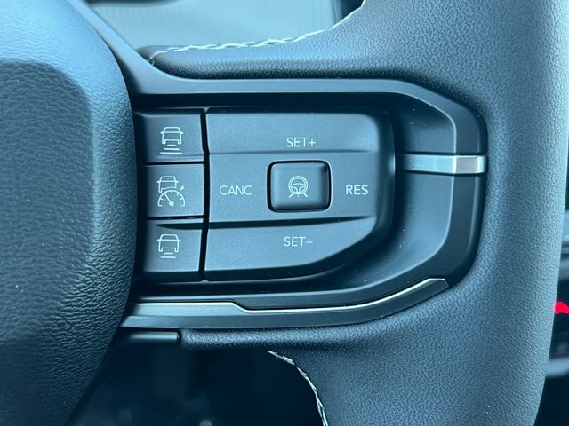 New 2026 Jeep Cherokee Laredo image 18