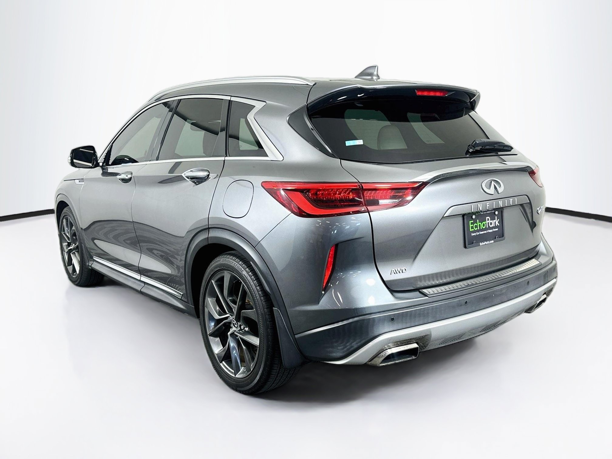 Used 2019 INFINITI QX50 Essential w/ Sensory Package AWD/4WD image 5
