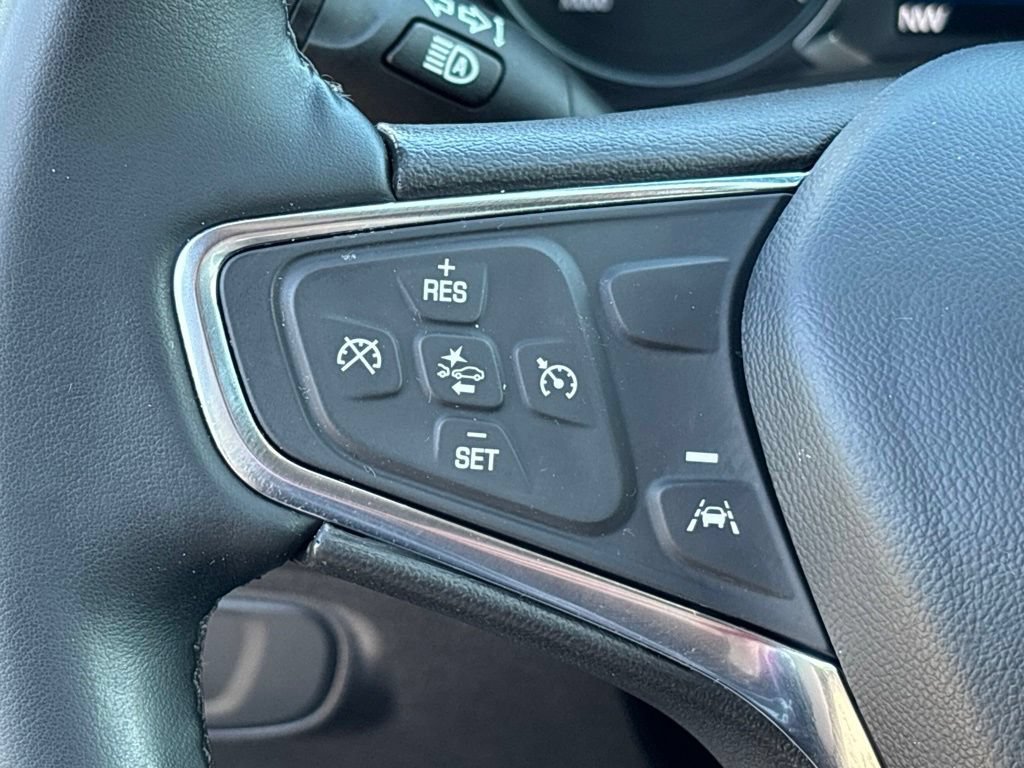 Used 2024 Chevrolet Equinox LT AWD/4WD image 25