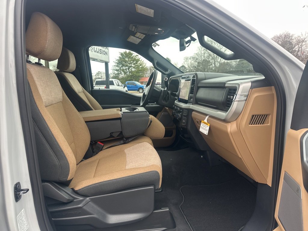 New 2026 Ford F250 XLT w/ XLT Premium Package image 11