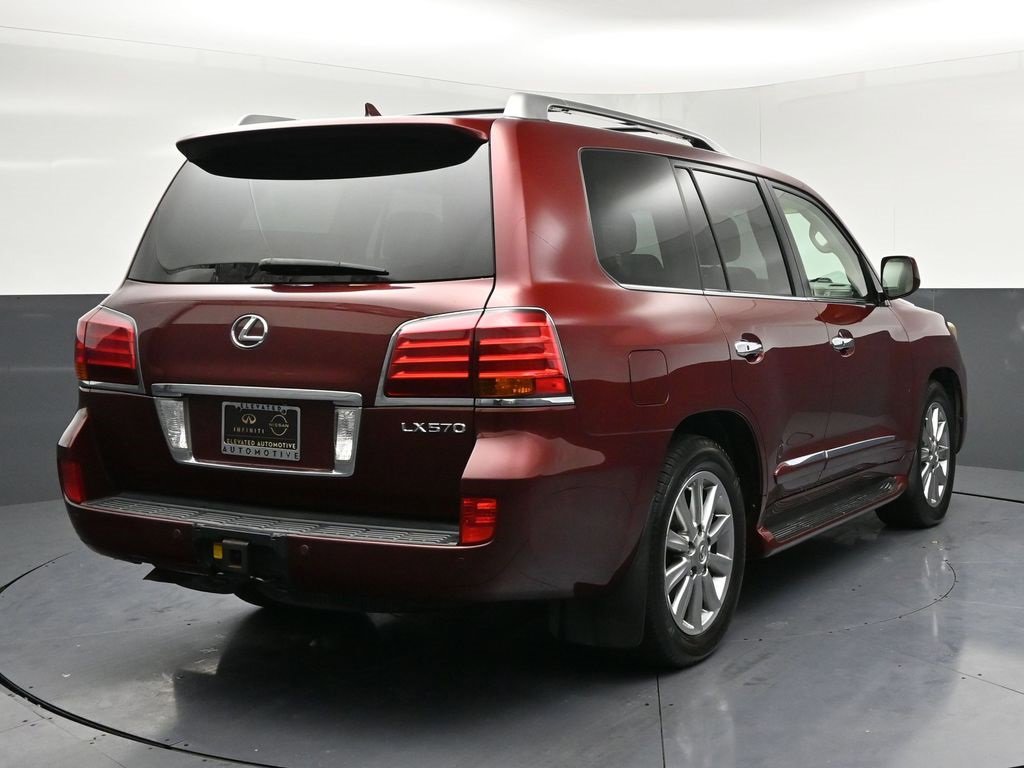 Used 2011 Lexus LX 570 4WD image 4