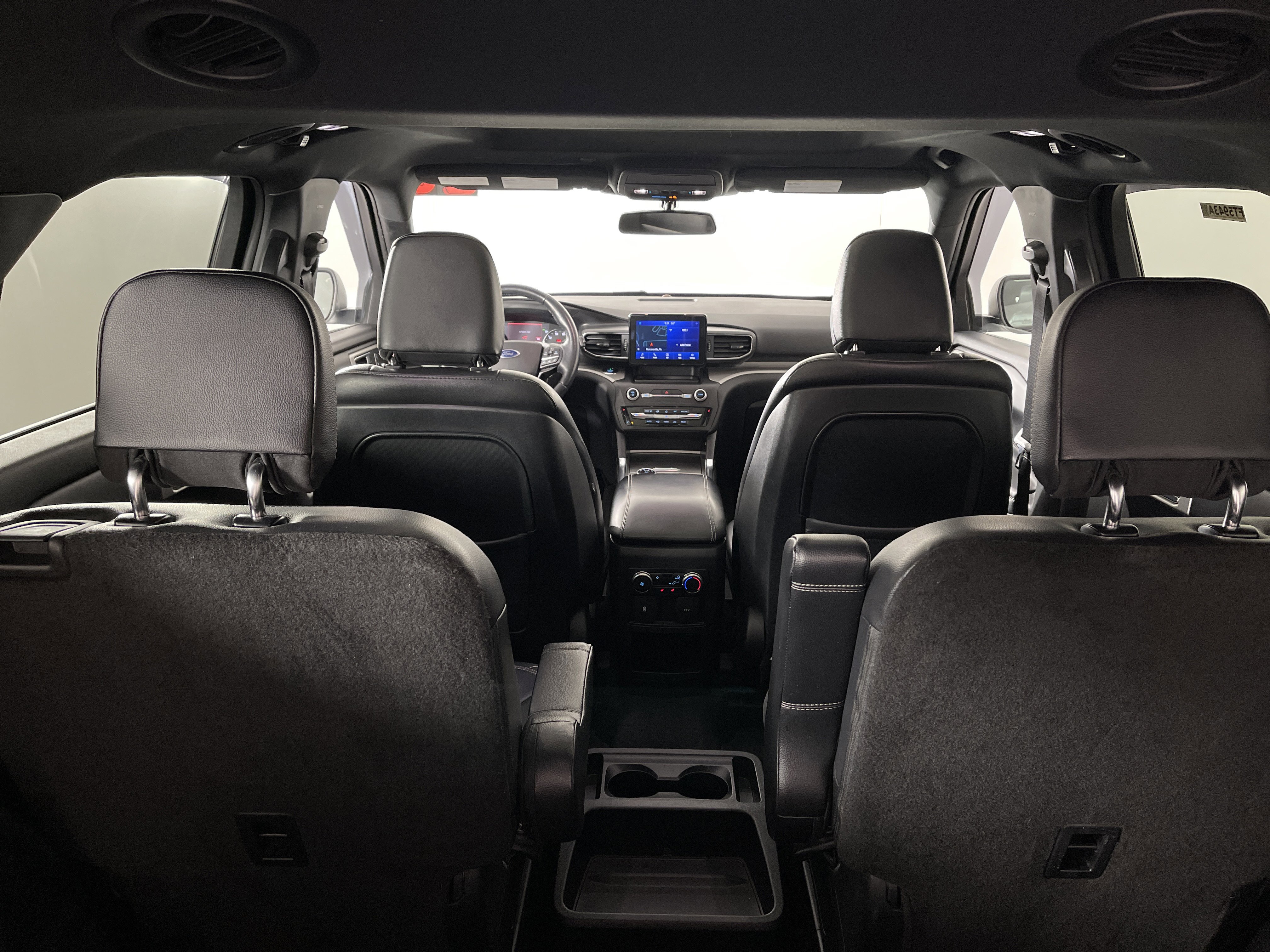 Used 2020 Ford Explorer XLT w/ Equipment Group 202A image 18