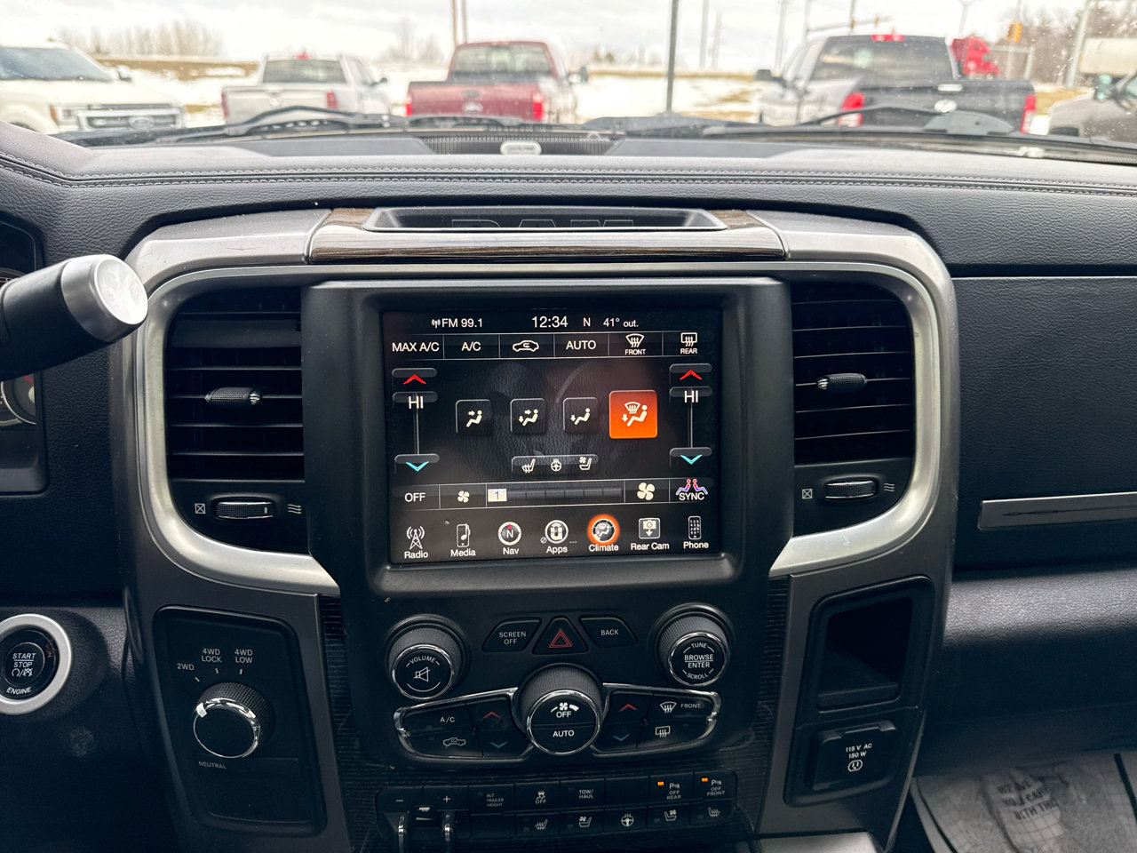 Used 2016 RAM 2500 Limited image 19