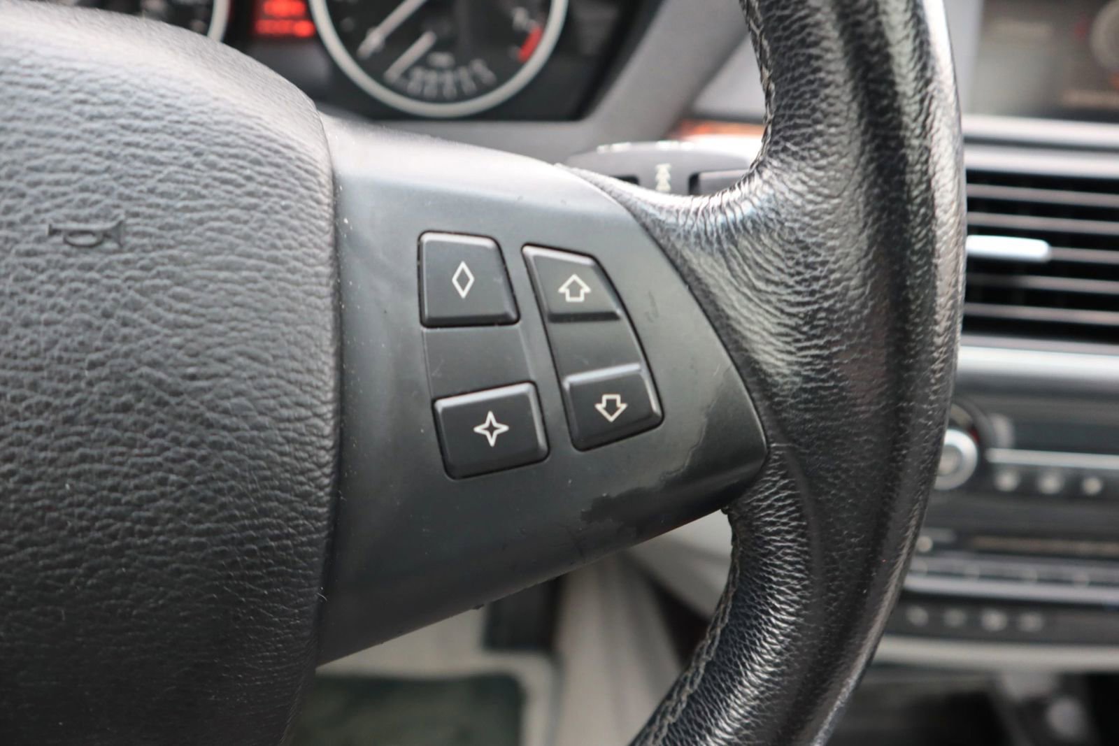 Used 2007 BMW X5 3.0si image 28