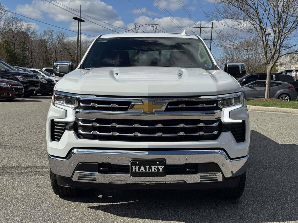 New 2026 Chevrolet Silverado 1500 LTZ w/ LTZ Premium Package AWD/4WD image 25