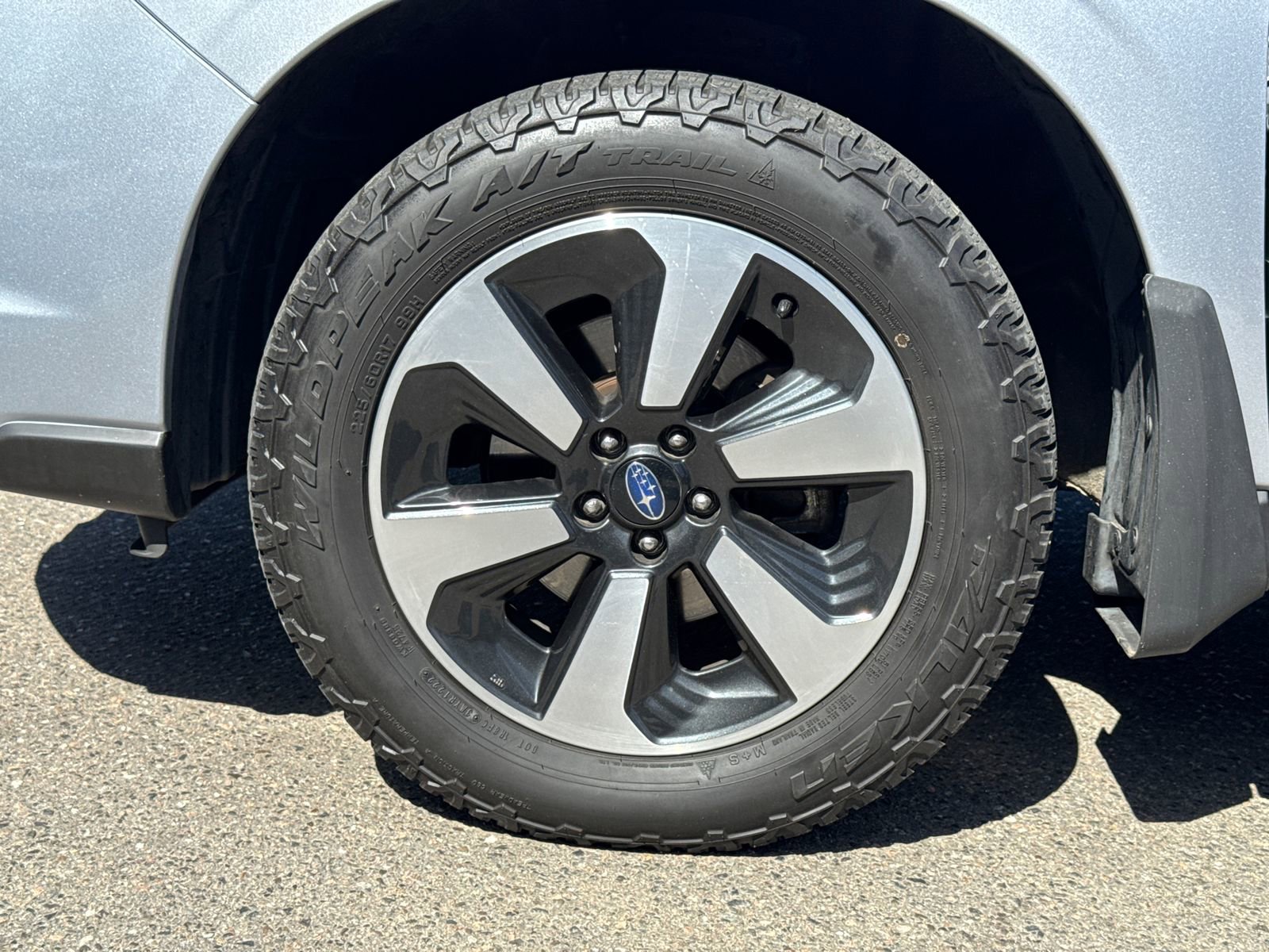 Used 2017 Subaru Forester 2.5i w/ Alloy Wheel Package AWD/4WD image 4