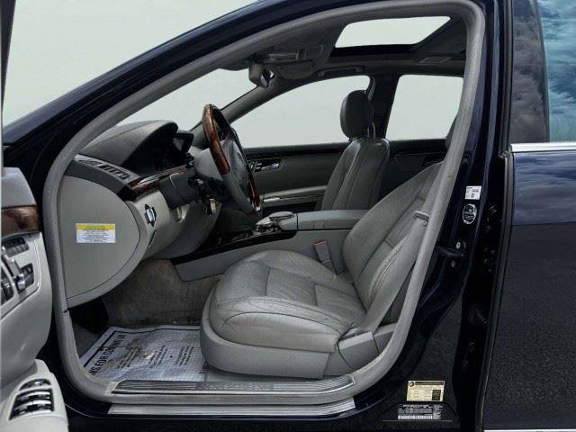 Used 2012 Mercedes-Benz S 550 4MATIC image 18