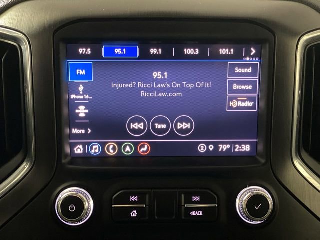 Used 2021 GMC Sierra 2500 AT4 w/ AT4 Premium Plus Package image 18