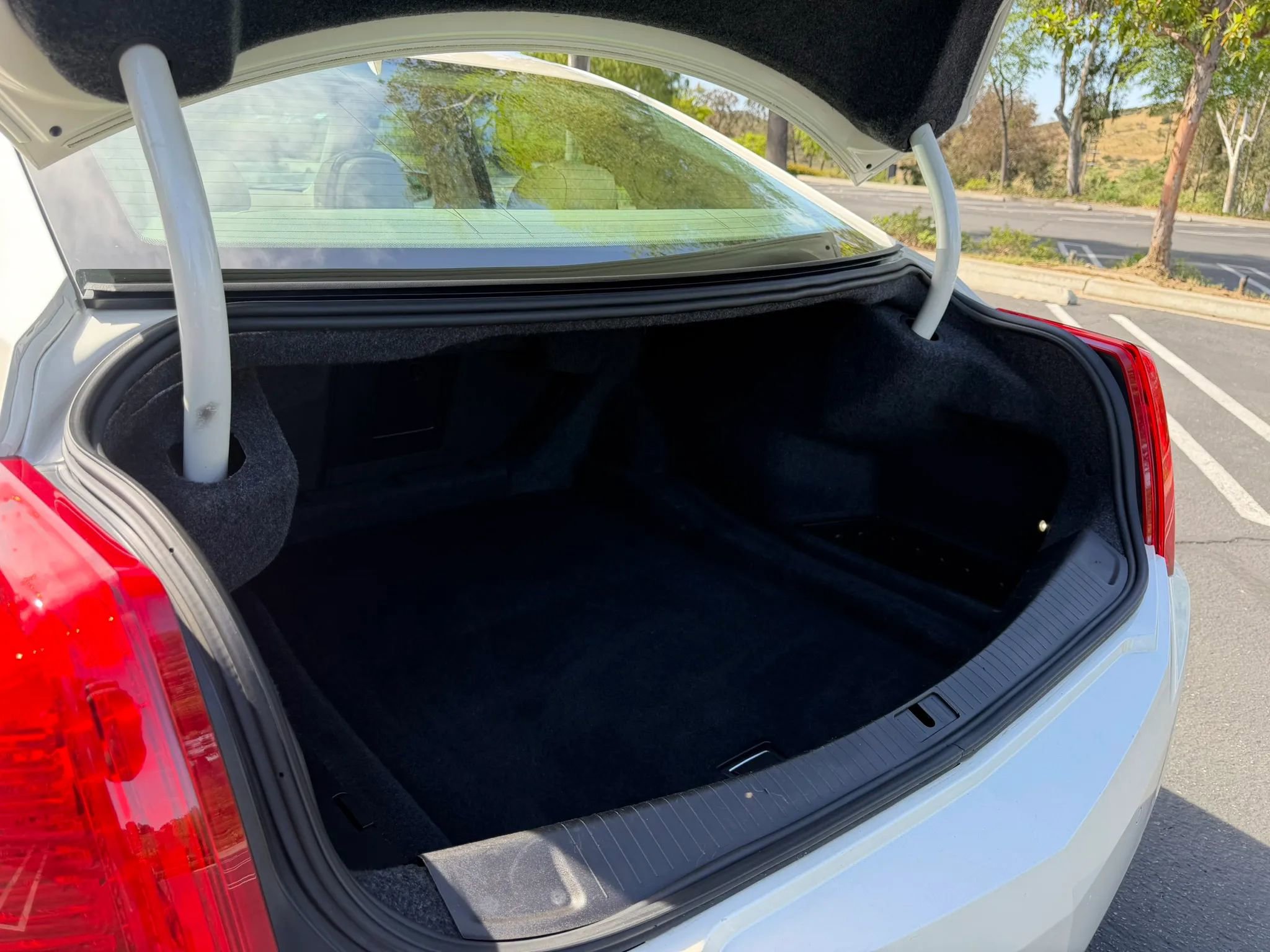 Used 2014 Cadillac CTS Premium RWD image 17
