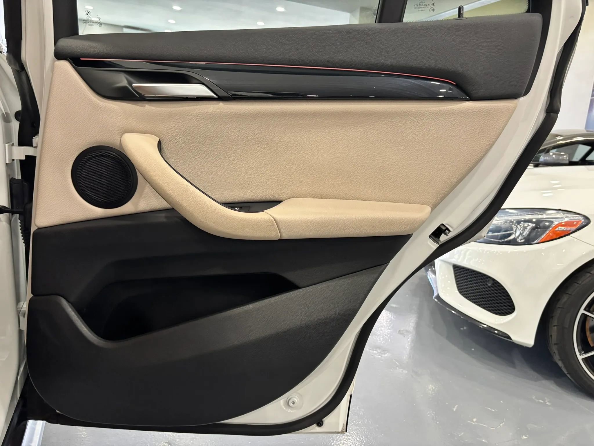 Used 2018 BMW X1 sDrive28i FWD image 37