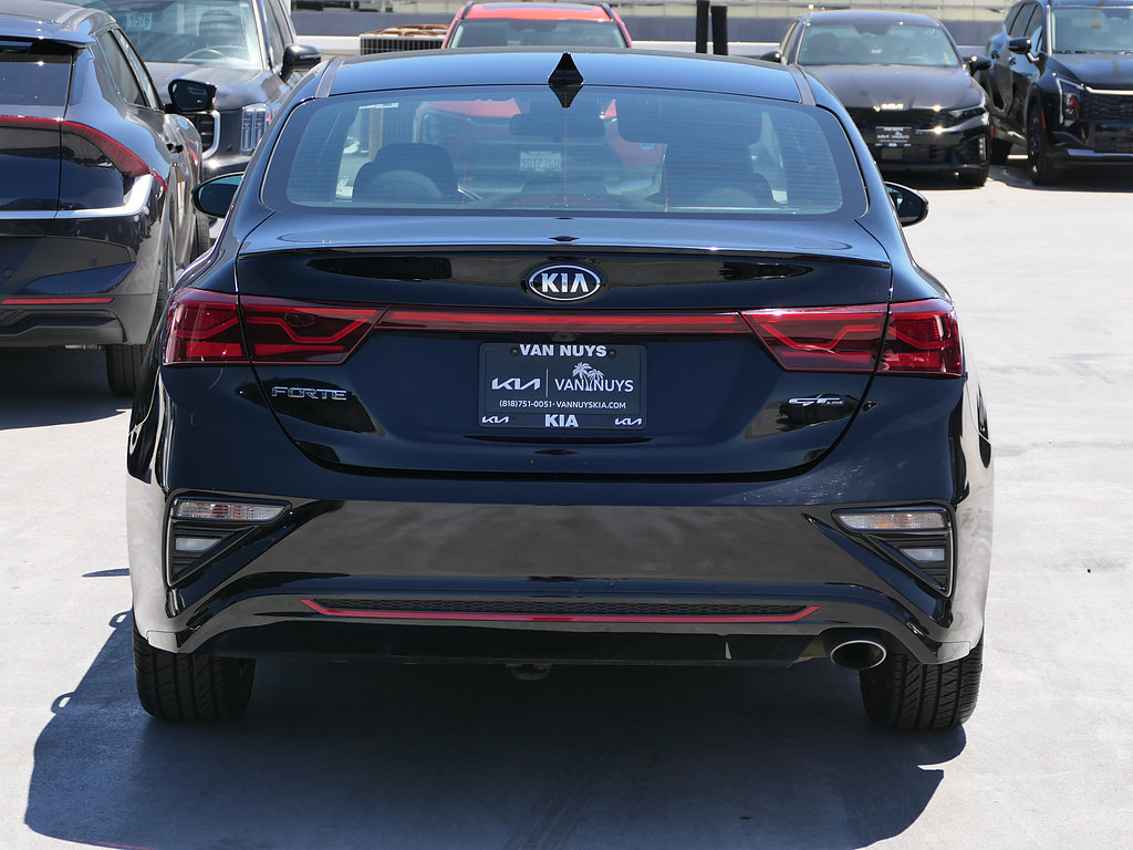 Used 2021 Kia Forte GT-Line w/ GT-Line Premium Package FWD image 5