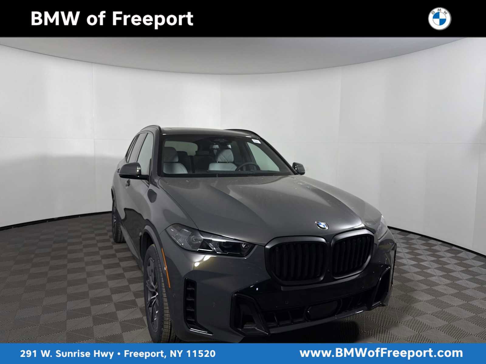 New 2026 BMW X5 xDrive40i w/ M Sport Package AWD/4WD image 1