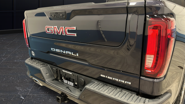 Used 2022 GMC Sierra 1500 Denali AWD/4WD image 34