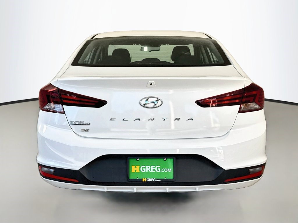 Used 2020 Hyundai Elantra SE w/ Cargo Package (C1) FWD image 8
