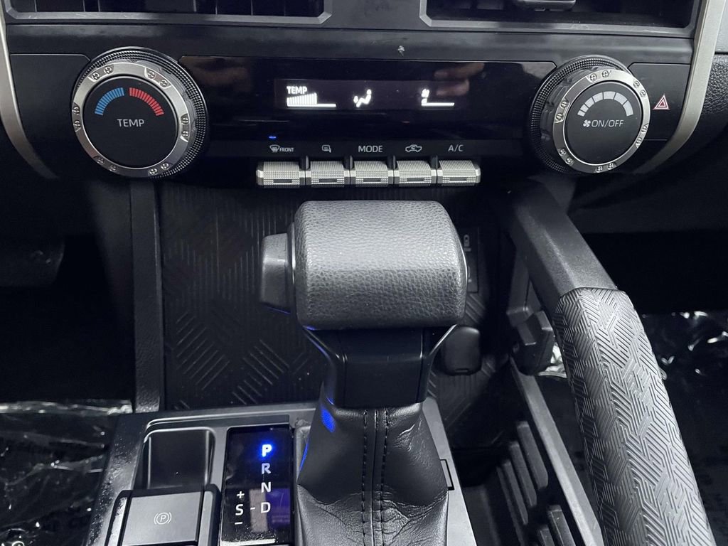 Used 2024 Toyota Tacoma SR5 image 40