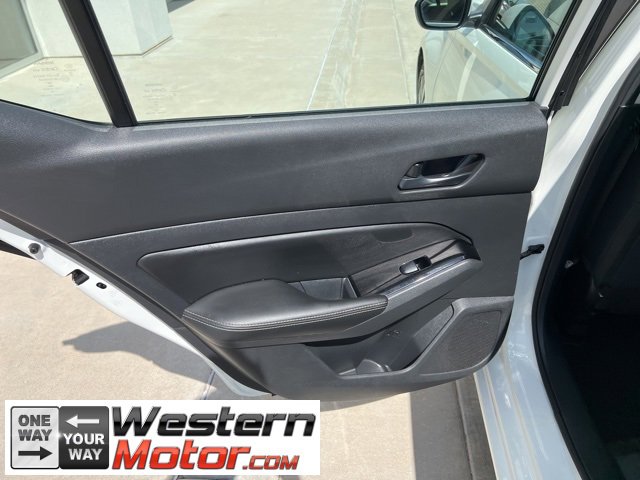 Used 2023 Nissan Altima 2.5 SV image 16