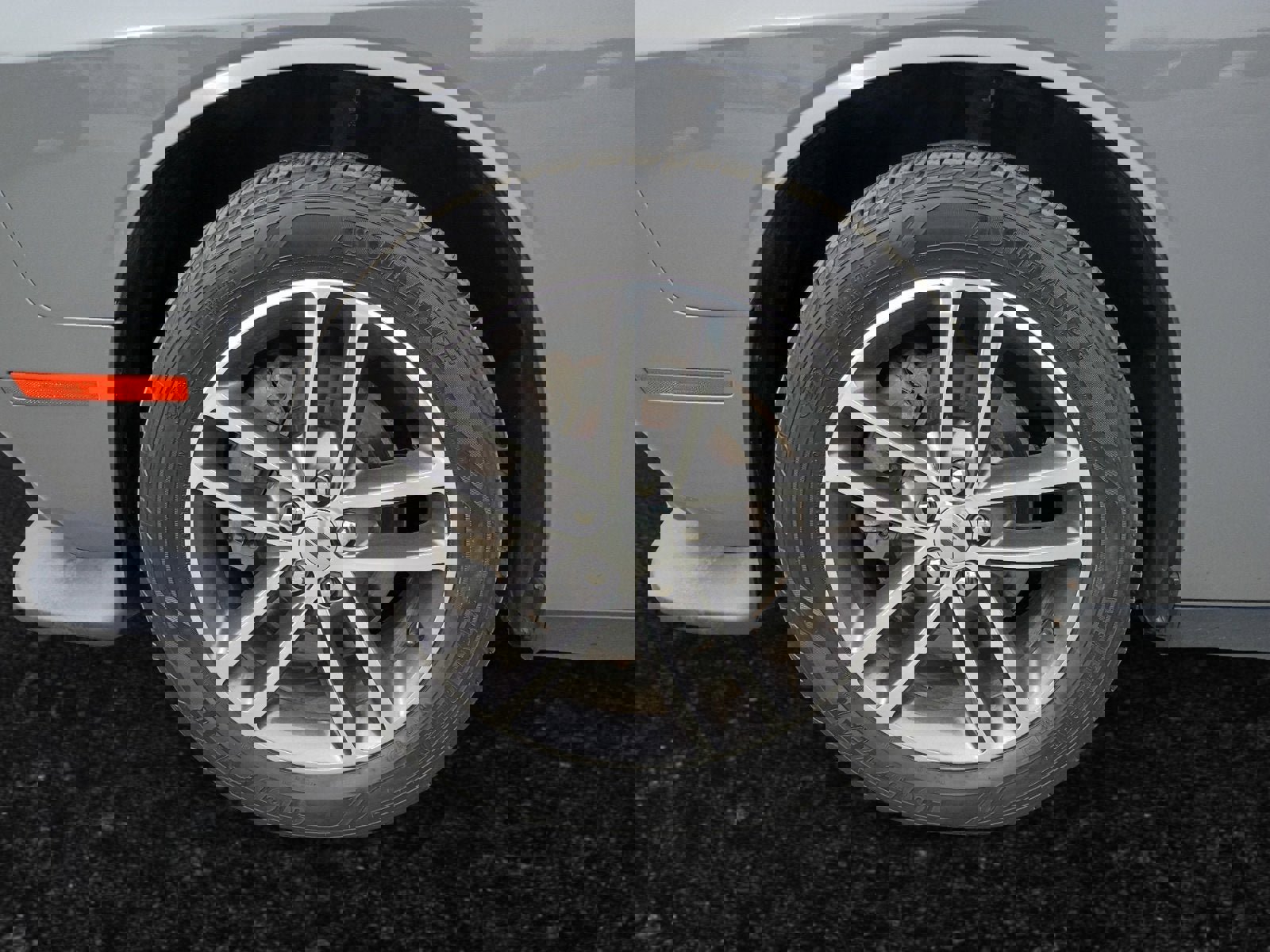 Used 2019 Dodge Challenger GT w/ Plus Package image 15