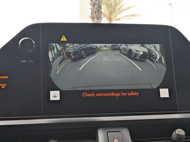 Certified 2024 Lexus UX 250h FWD image 21