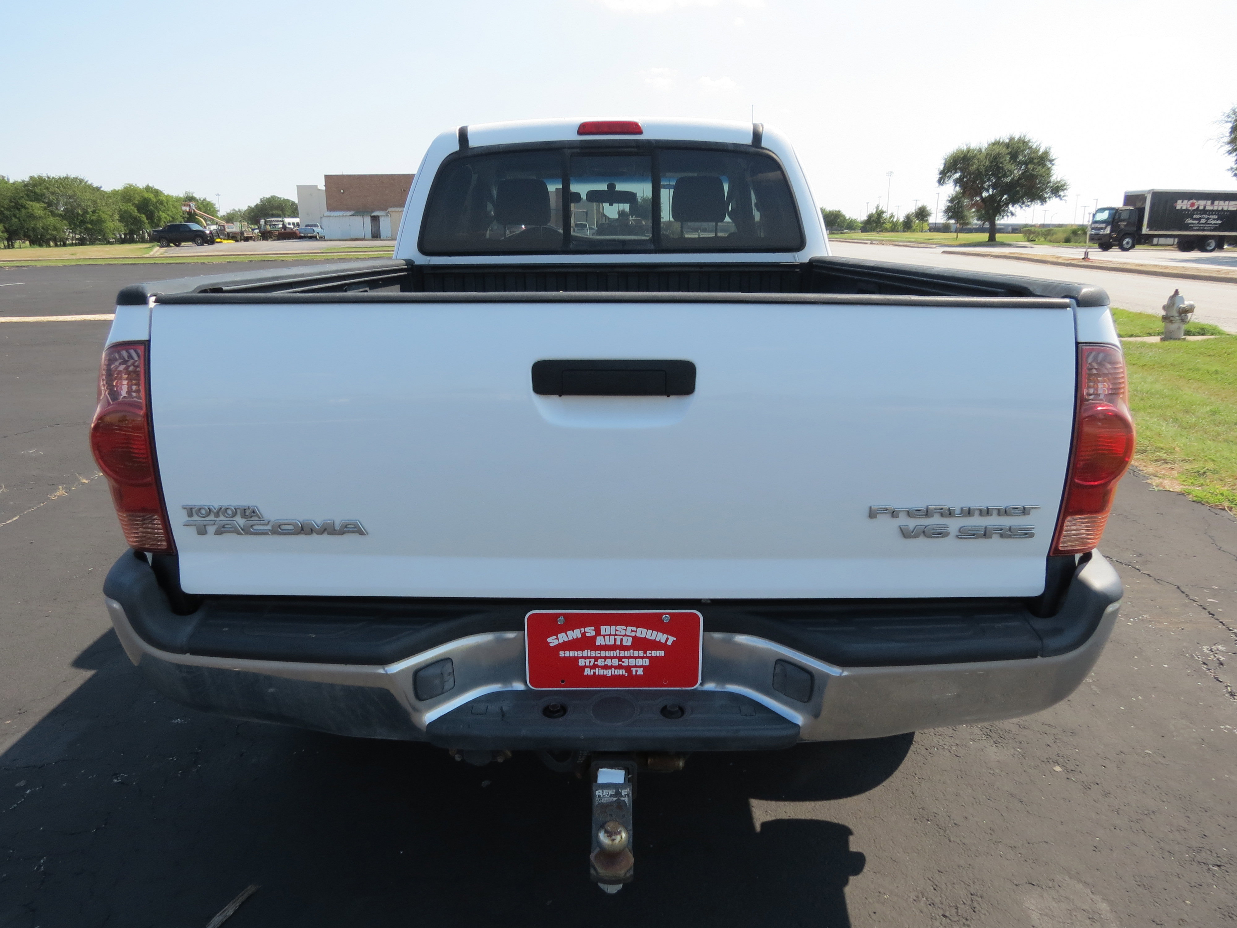 Used 2005 Toyota Tacoma PreRunner image 8