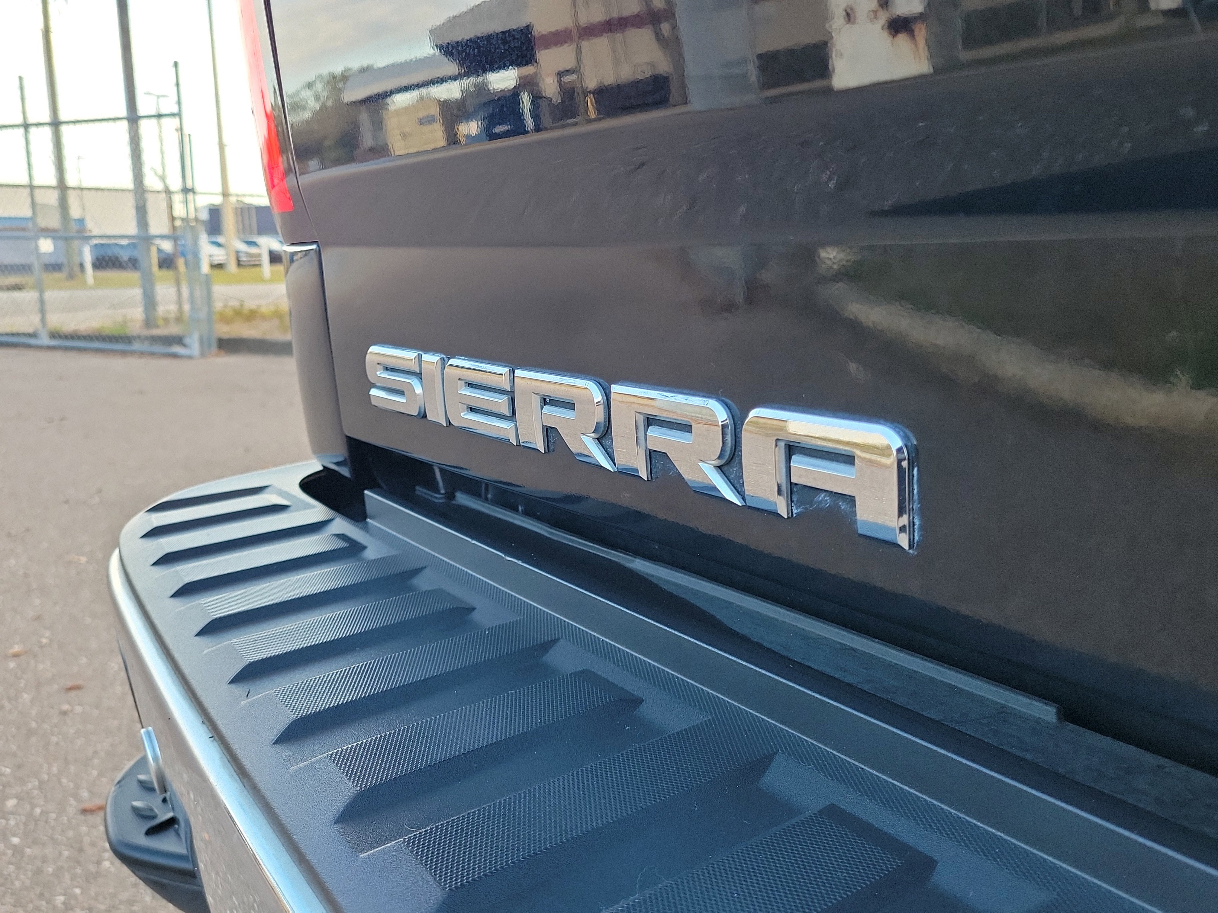 Used 2015 GMC Sierra 1500 SLT image 8