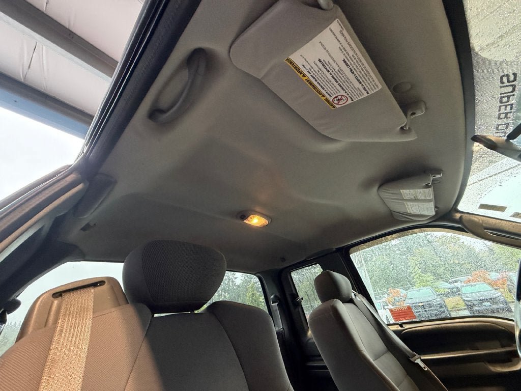 Used 2006 Ford F250 XLT AWD/4WD image 26